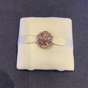 Dazzling Daisies Pandora Rose Clip